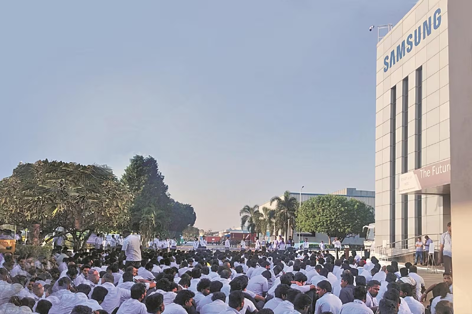 Samsung workers strike in India