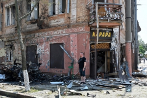 Ukrainian residents raise money to ask Russian military to bomb draft office